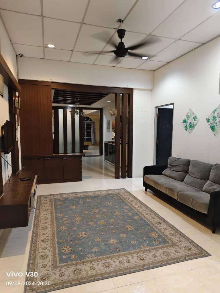 Ulfah メ ルシン 部屋 写真